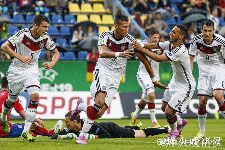 拜仁官方：后卫博埃因病缺席与斯图加特的比赛