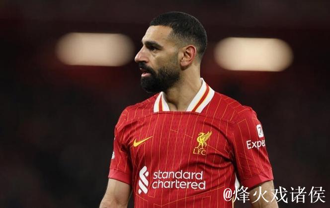 记者：萨拉赫不会随队出征国米，决定由高层和斯